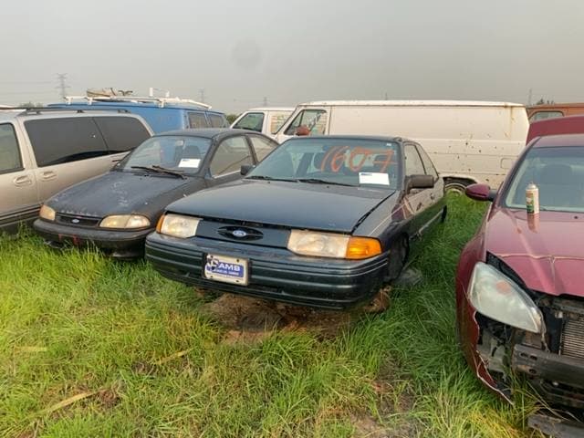 1996 Ford Escort LX