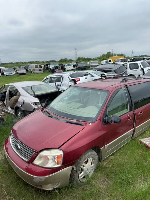 2004 Ford Freestar SEL