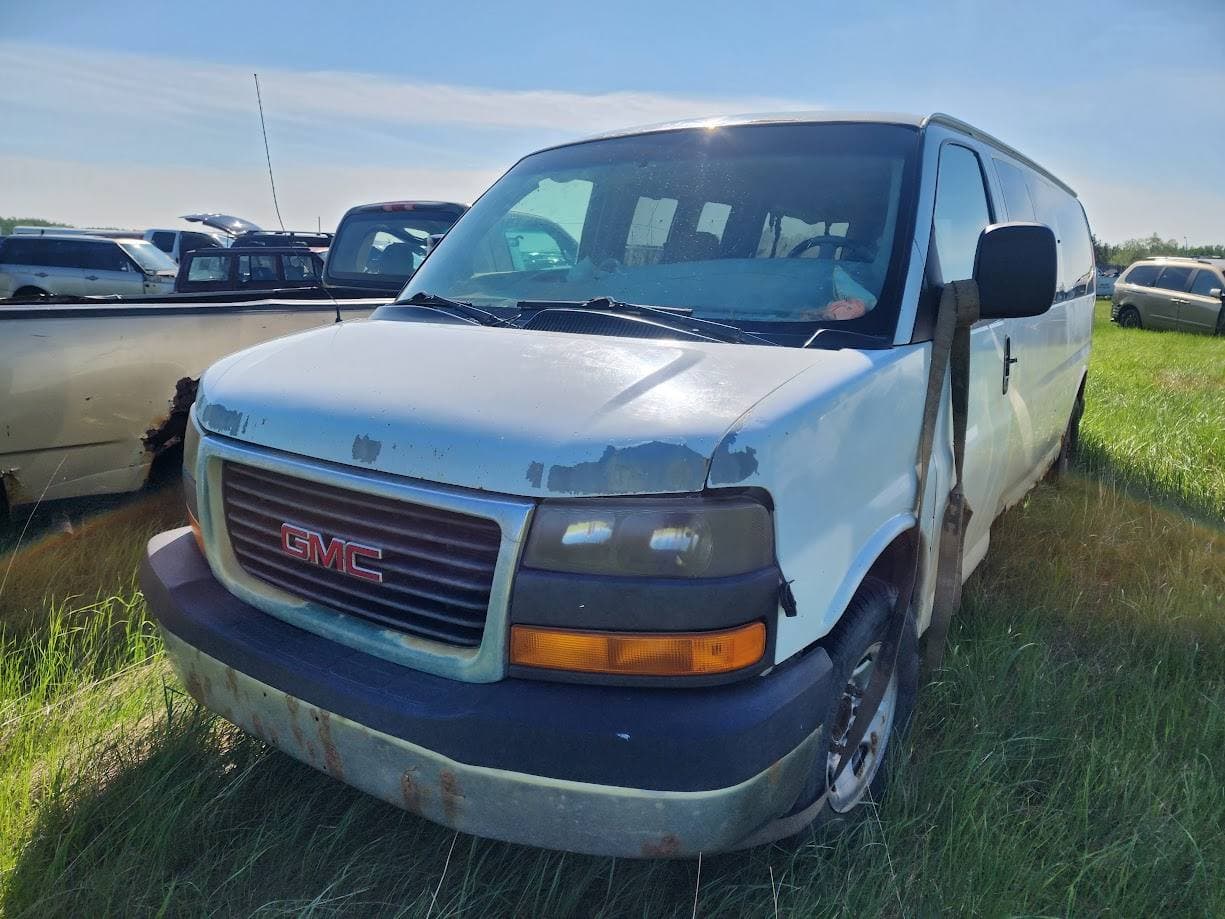 2003 GMC Savana 3500 (1 Ton)
